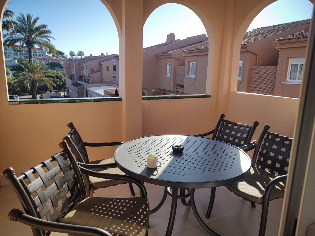 zapach kawy i światło poranka